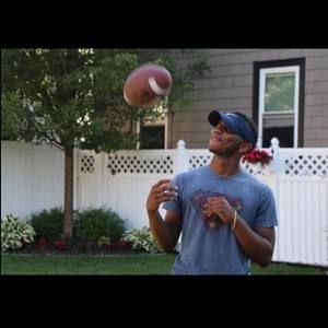 Meet your Posher, Aaron